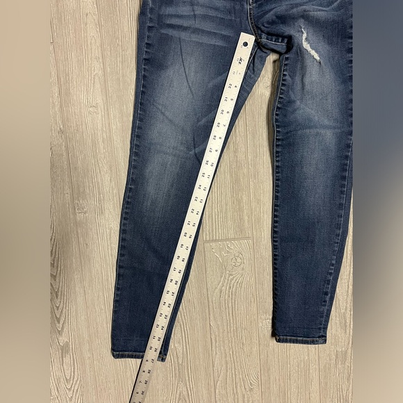 Alter’d State Distressed Jeggings Size 11 Style# S2564KEDS - Picture 8 of 11